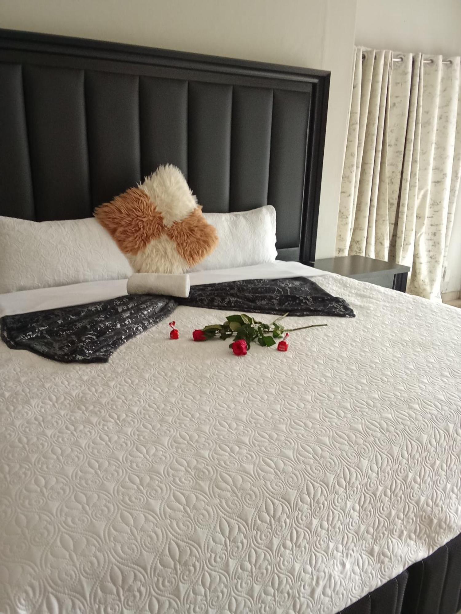 The Haven Guesthouse Ezulwini Lobamba Ngoại thất bức ảnh