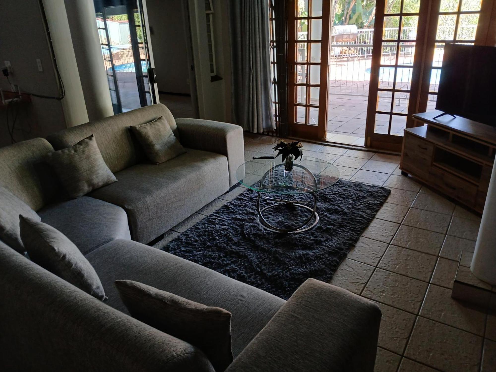The Haven Guesthouse Ezulwini Lobamba Ngoại thất bức ảnh